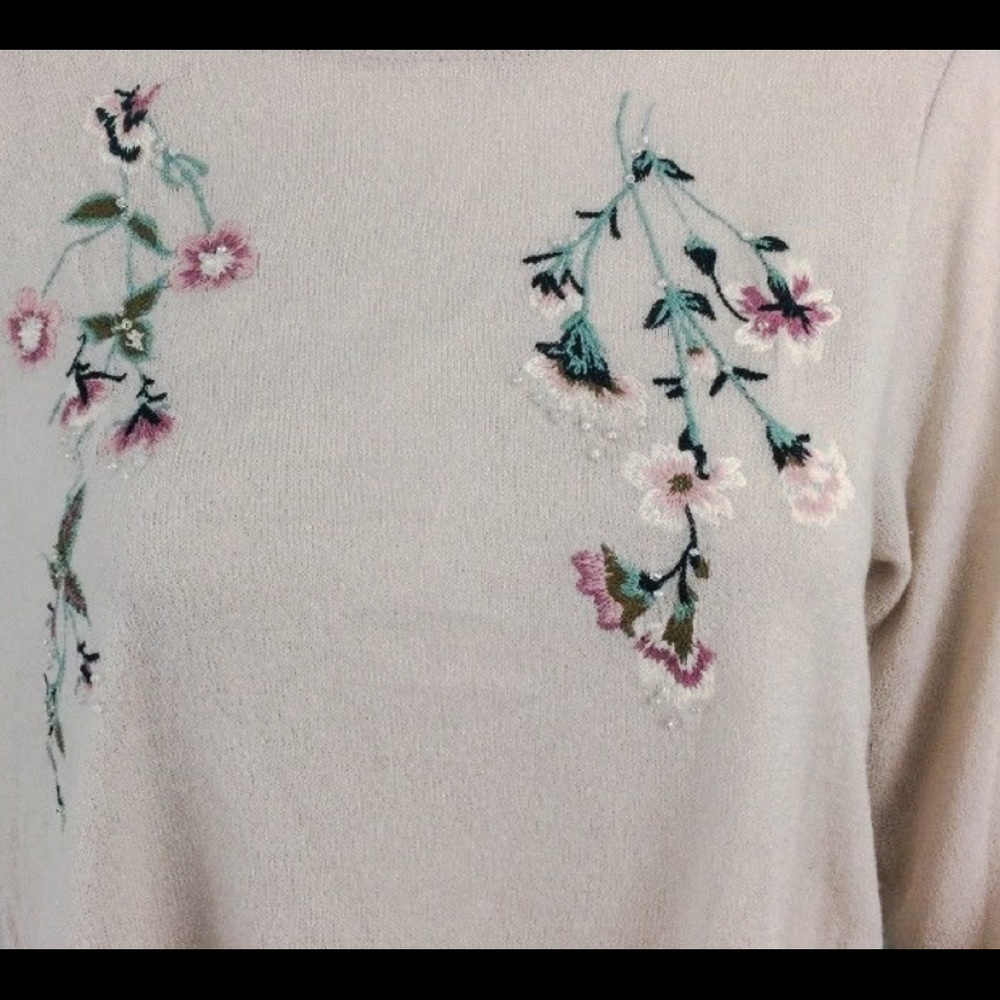 LC LAUREN CONRAD Sweater Gray Floral Embroidered Boho Peplum Sizes S XL - Picture 3 of 6